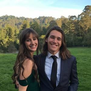 Meet your Posher, Alicia